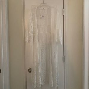 NWT Maurices XL White Lace Kimono